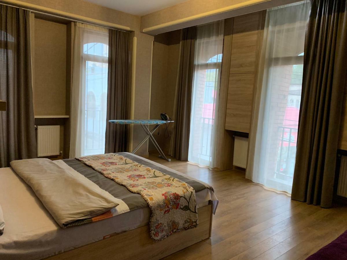 טביליסי Lilika Apartments On Meskhishvili מראה חיצוני תמונה